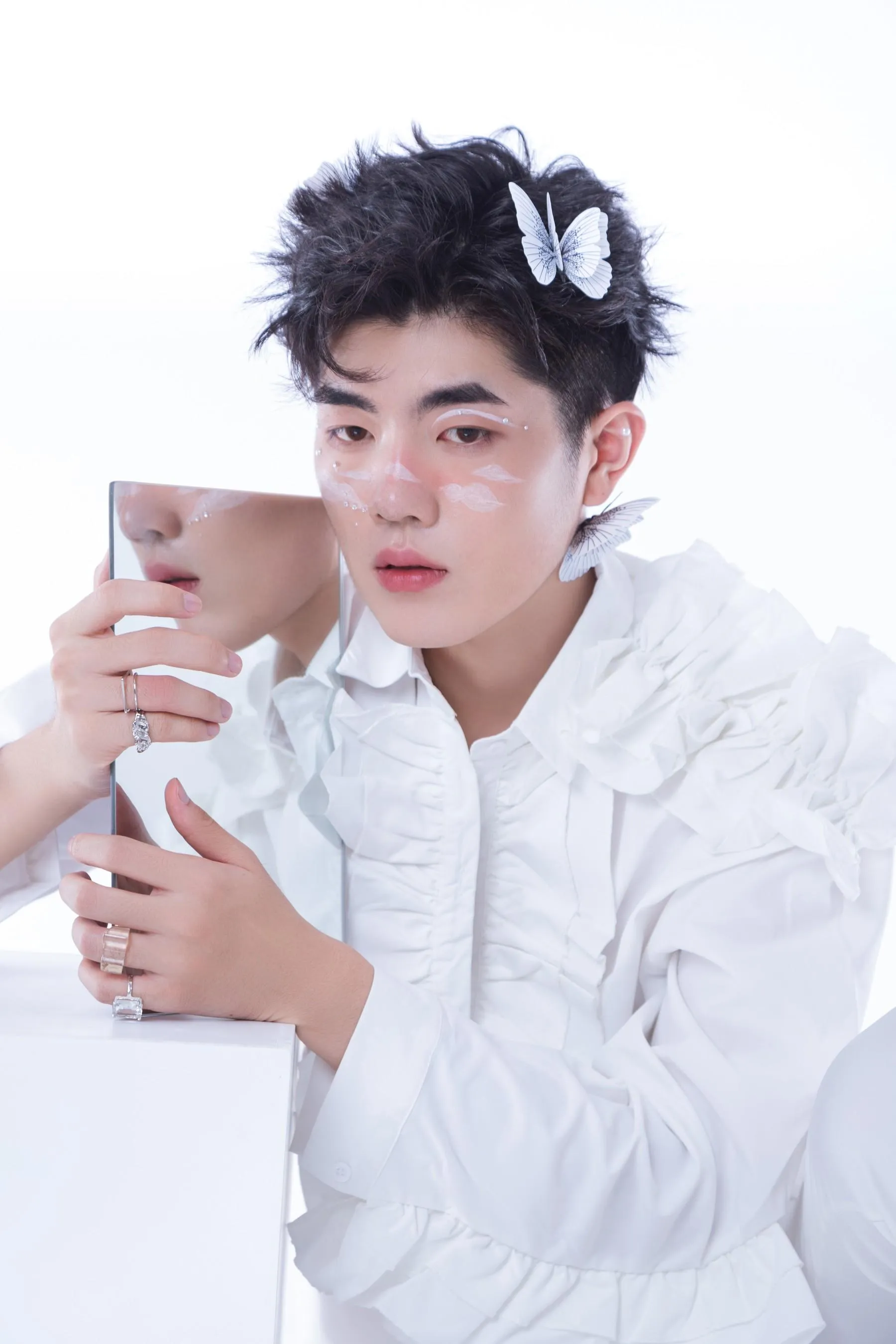 [YITUYU艺图语]2022.07.09 白色蝴蝶 陈川儿Andrew [23P]插图